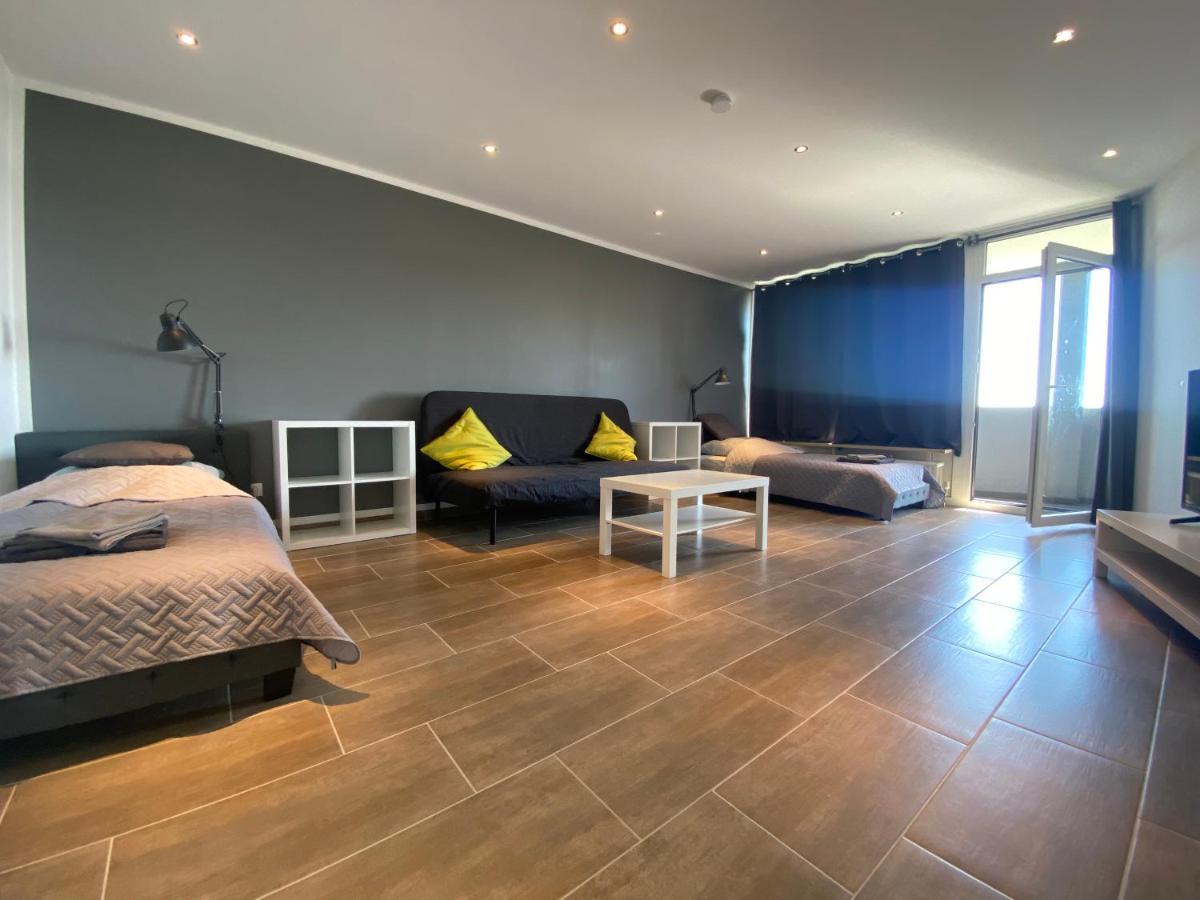 Duisburg Von Oben 3,5 Zimmer 8.Og Frisch Saniert Exterior foto