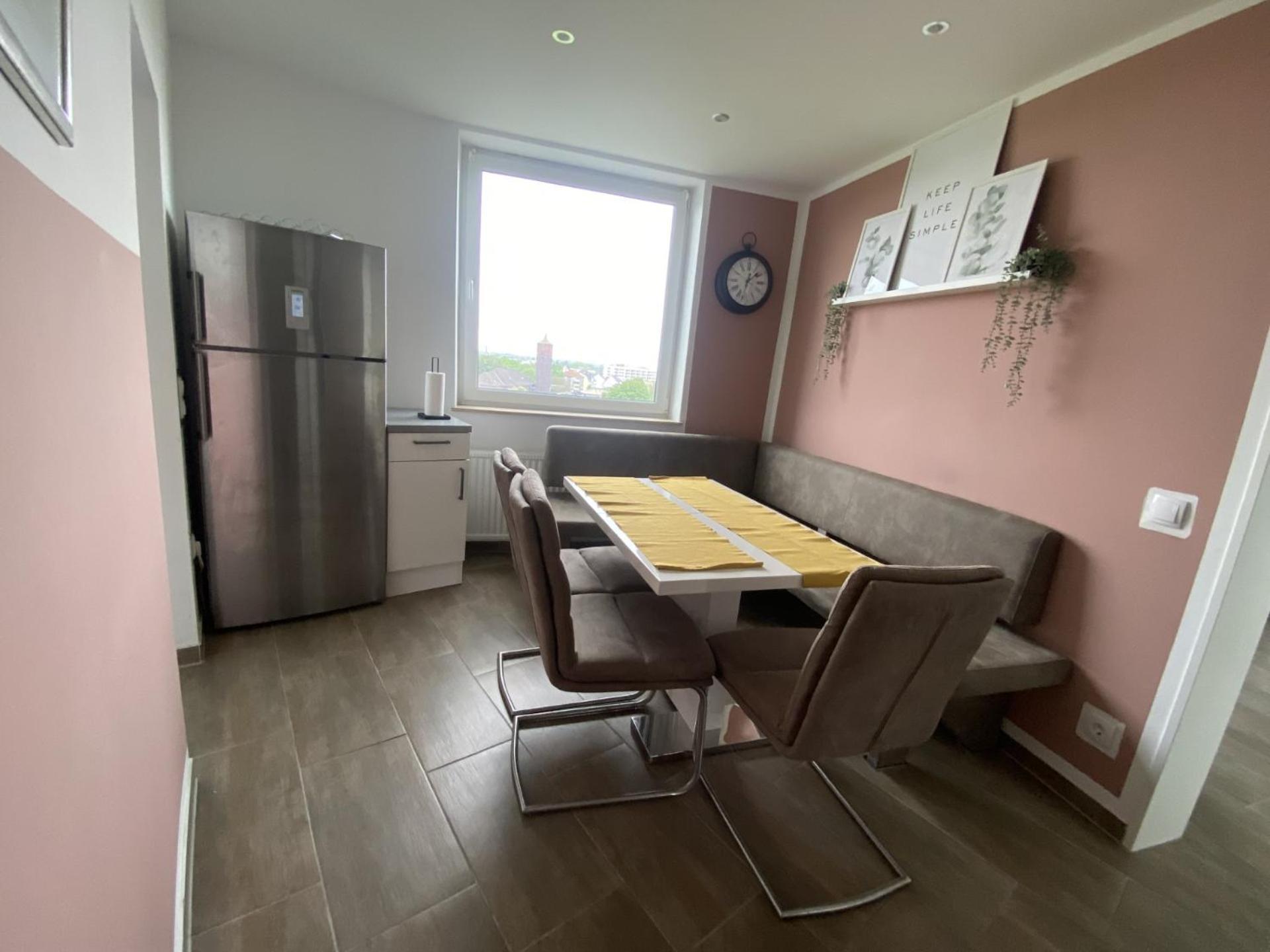Duisburg Von Oben 3,5 Zimmer 8.Og Frisch Saniert Exterior foto
